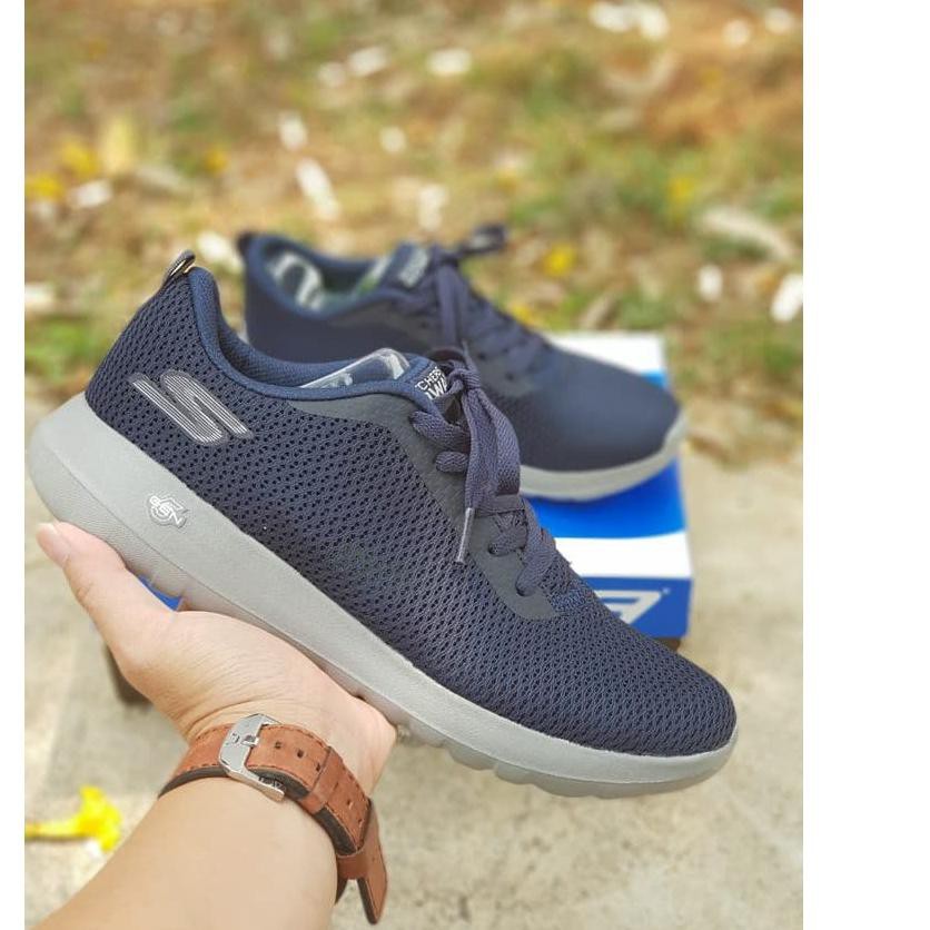 Harga sepatu skechers shop go walk joy