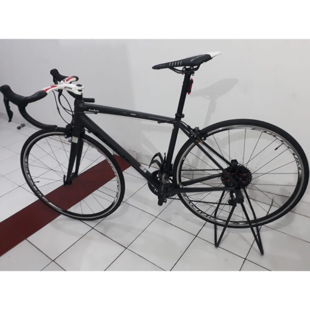 Jual JUAL SEPEDA BALAP ROADBIKE ROAD BIKE TREK EMONDA ALR 2019