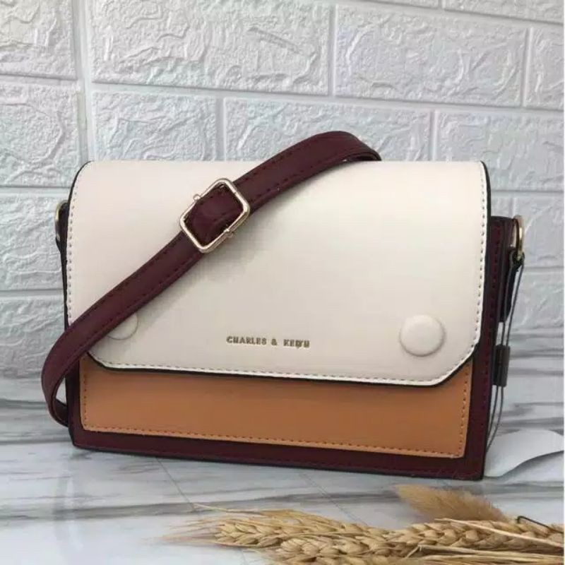 Harga sling bag cheap charles and keith