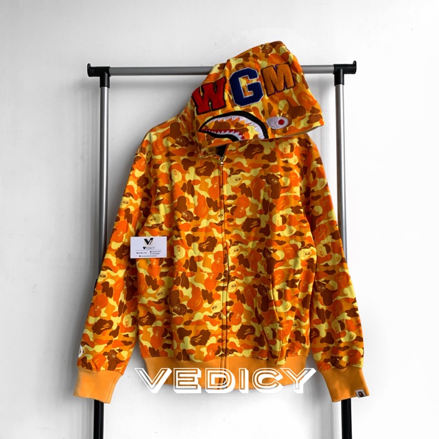 Bape hot sale jacket harga