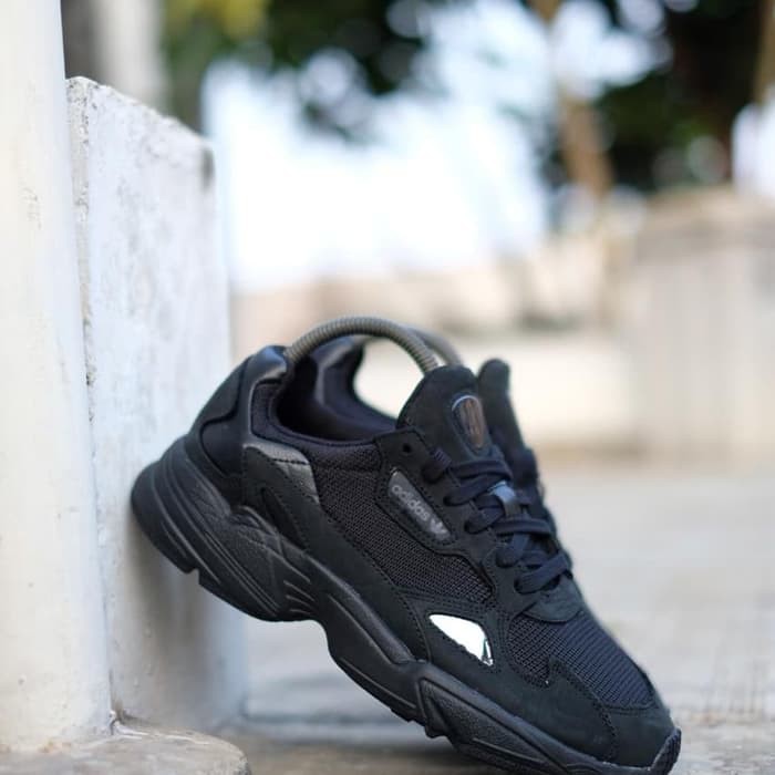 Adidas falcon harga sale