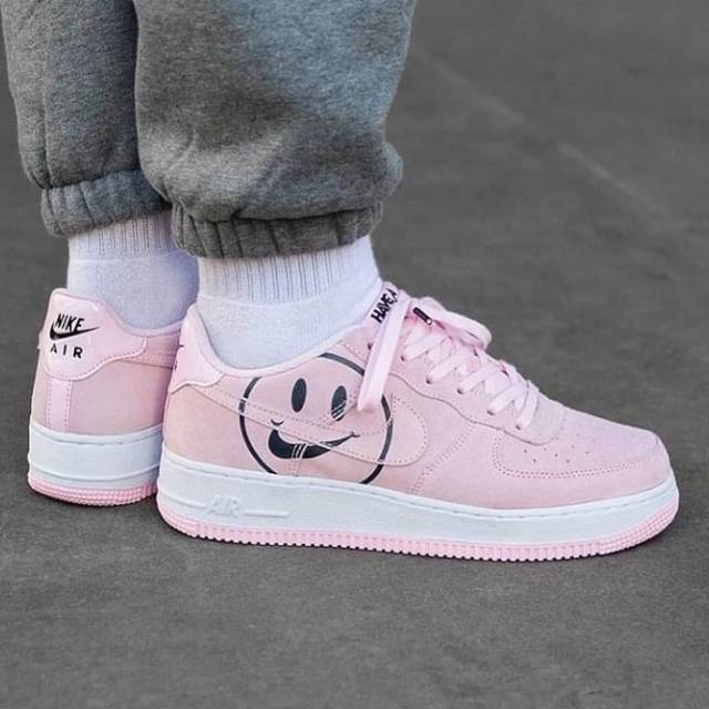 Nike air force 1 clearance have a nike day pink