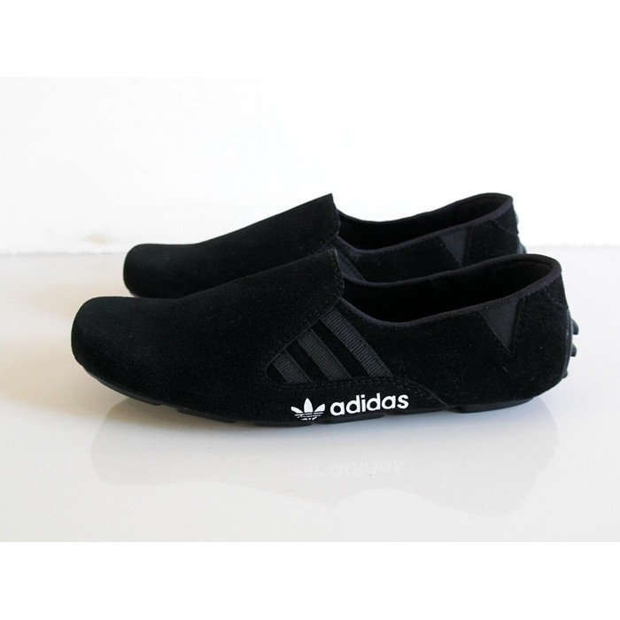 Sepatu slip clearance on adidas