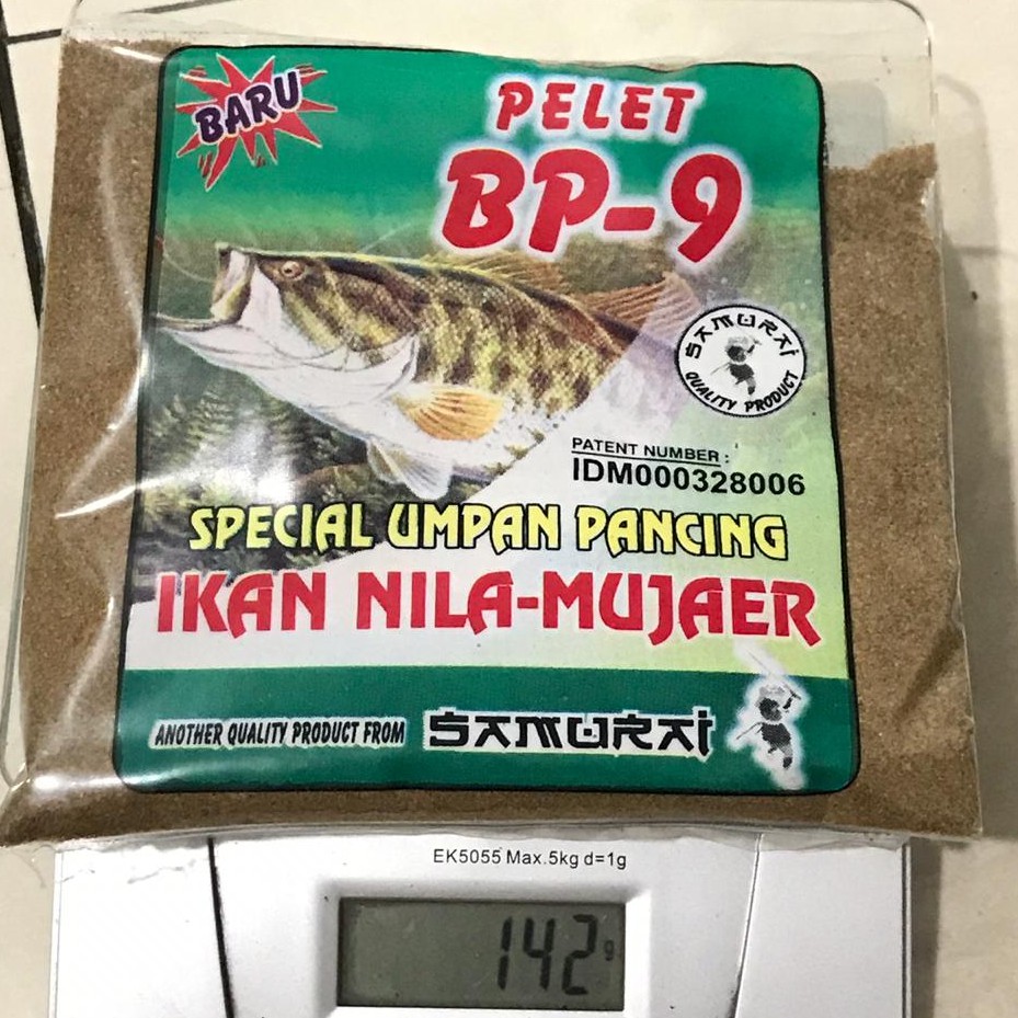 Mudah, cara membuat umpan ikan dari pelet 