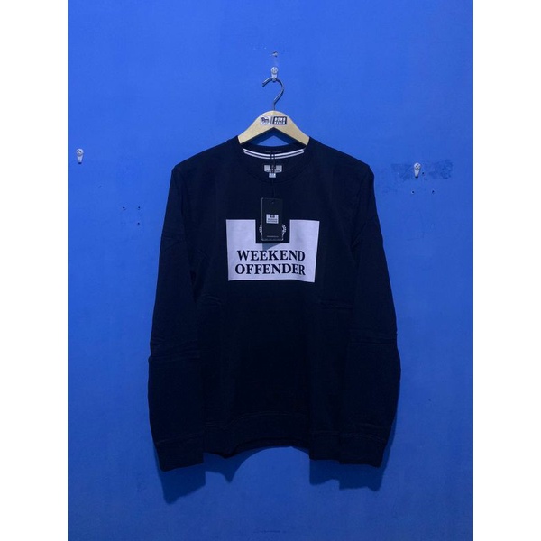 Harga crewneck shop weekend offender