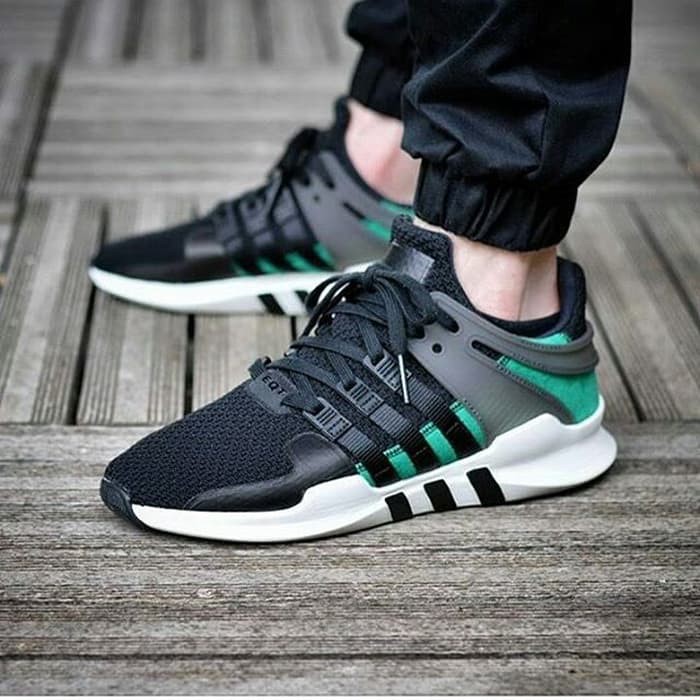 Sepatu 2025 eqt adv