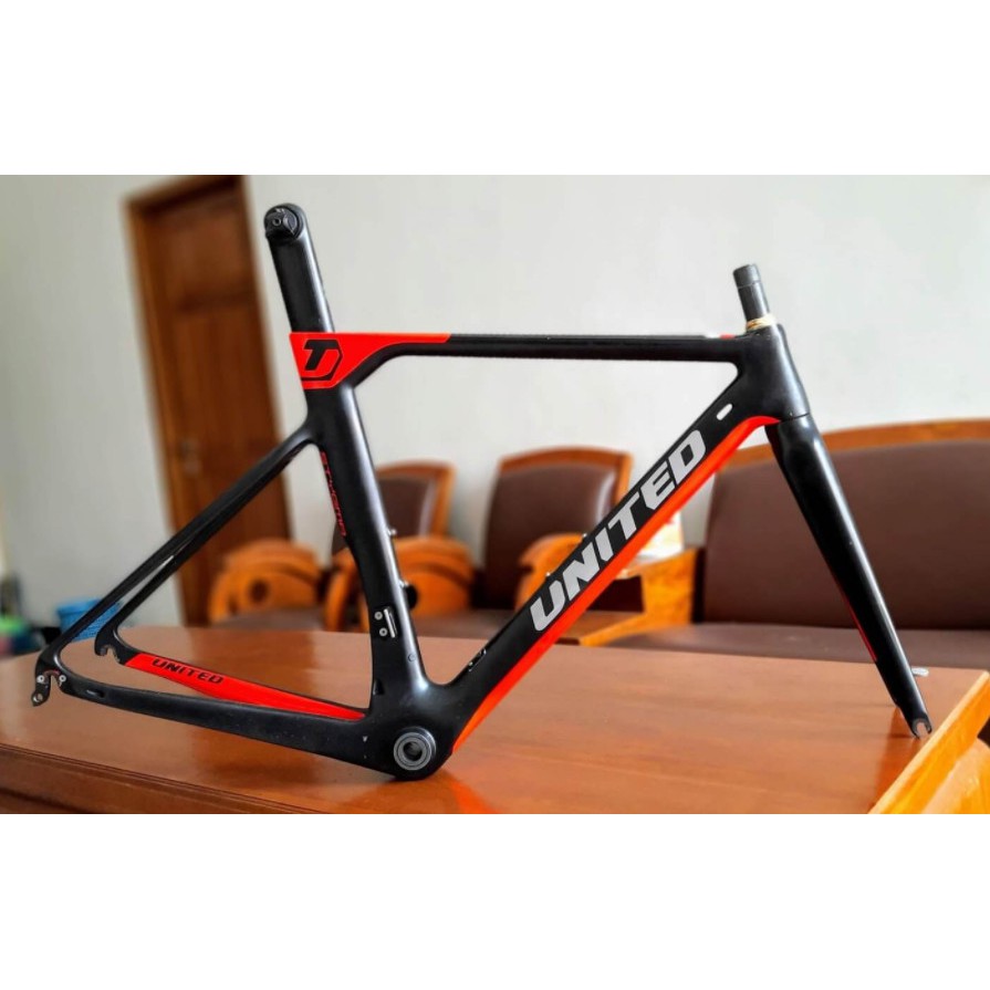 united frame carbon