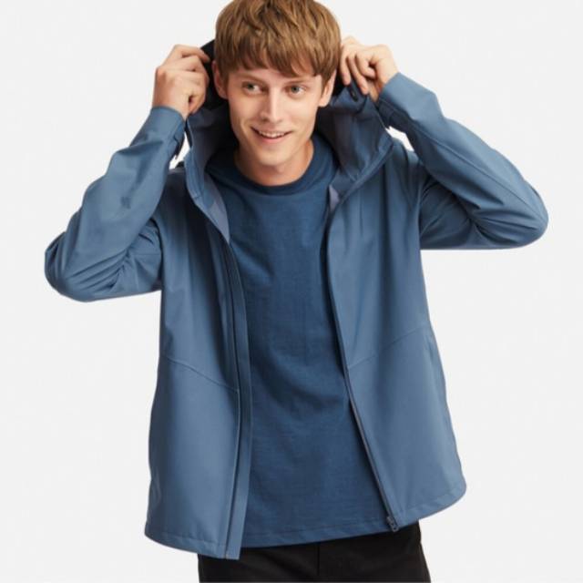 Jaket shop uniqlo blocktech