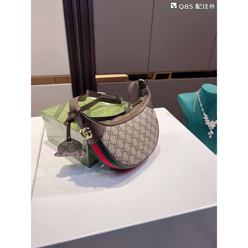 Jual Tas ketiak Gucci half moon bag 1955 Shopee Indonesia