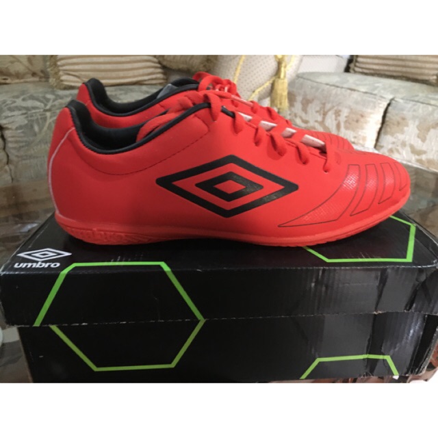 Umbro ux accuro club ic hotsell