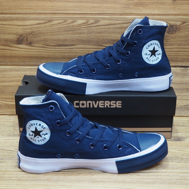 Converse all star outlet original biru dongker