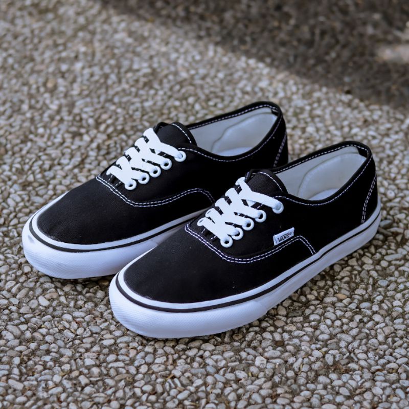 Vans hotsell clasicas negras