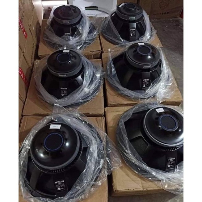 Speaker store rcf 18x400