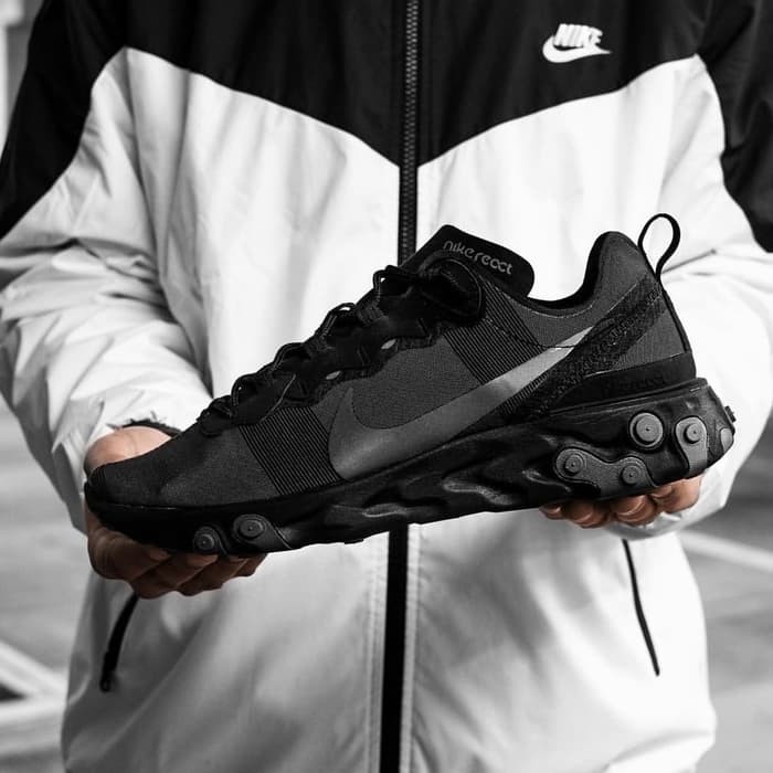 Harga sepatu nike on sale react element 55