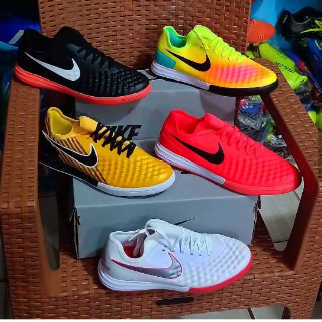 Harga nike magista outlet futsal