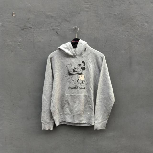 Uniqlo mickey 2025 mouse hoodie