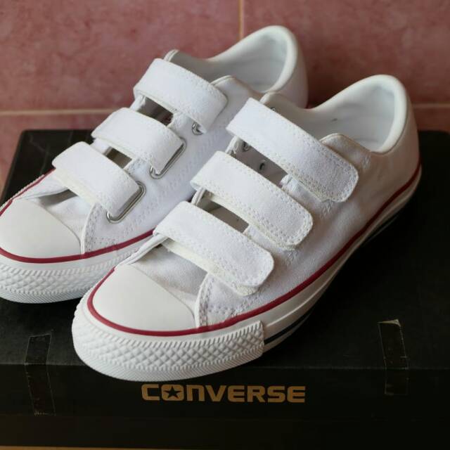 Converse 3v hot sale