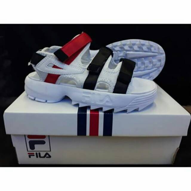 Fila sepatu sandal new arrivals