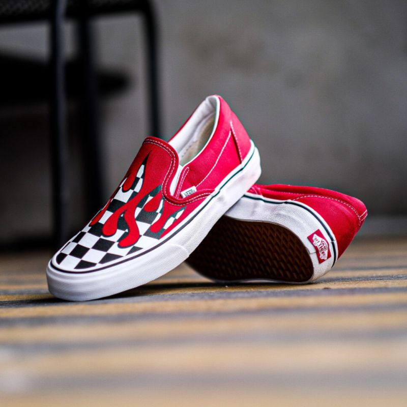 Red checkerboard hot sale flame vans