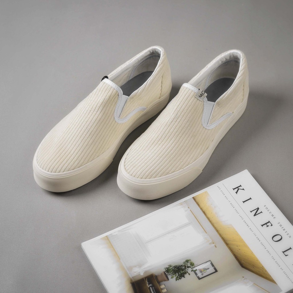 Marque Marque Slip On Sepatu Pria Vulcanized Corduroy Material