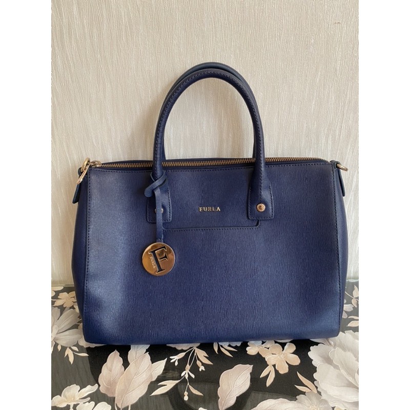 Furla on sale linda tote