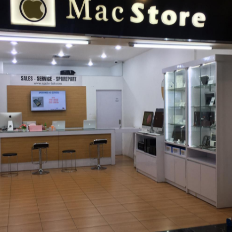 Apple lab. Лаборатория Apple. MACSTORE. Лабэпл 71. Apple Lab магазин логотип.