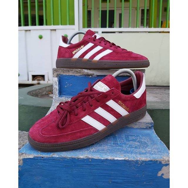 Adidas best sale spezial maroon