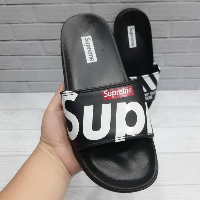 Supreme sandel discount