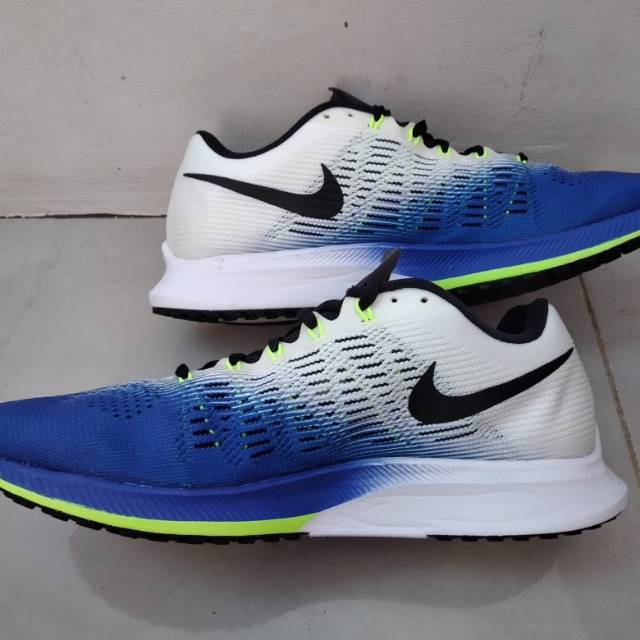 Model sepatu hot sale running nike