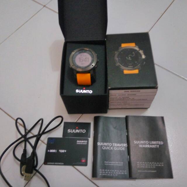 Harga suunto traverse amber sale