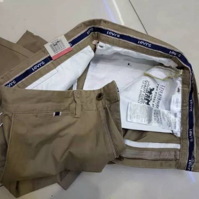 Levis chino store original