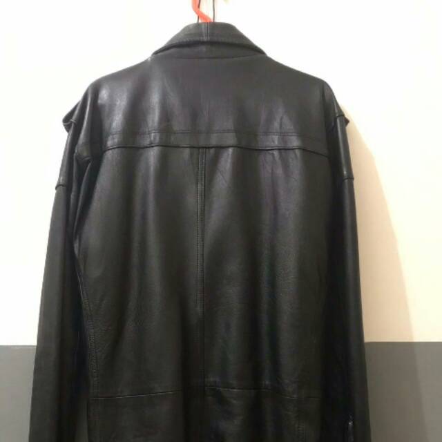 Jual JAKET KULIT DOMBA ASLI SECOND LIKE NEW. | Shopee Indonesia