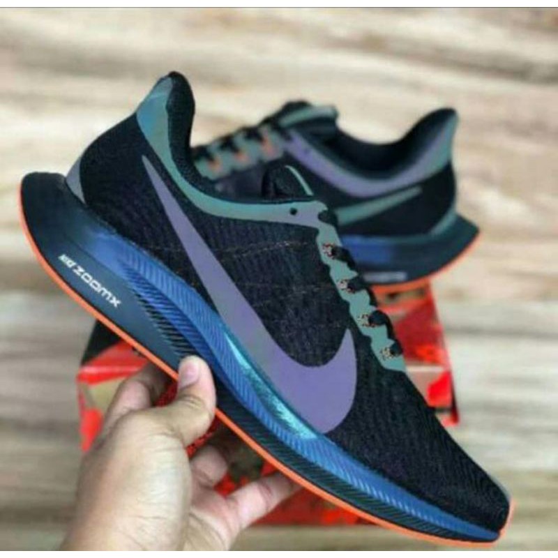 Cari sepatu 2025 nike original