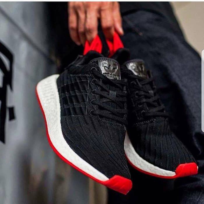 Harga adidas 2024 nmd r2 primeknit