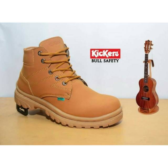 Sepatu kickers outlet boots