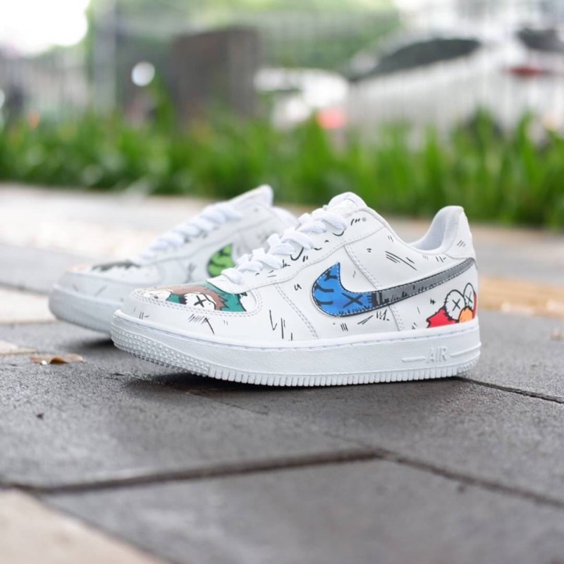 Air force 1 hot sale x kaws