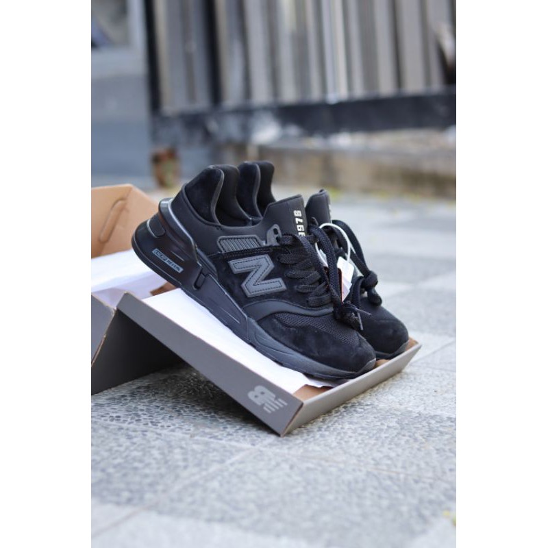 New balance cheap 997 triple black