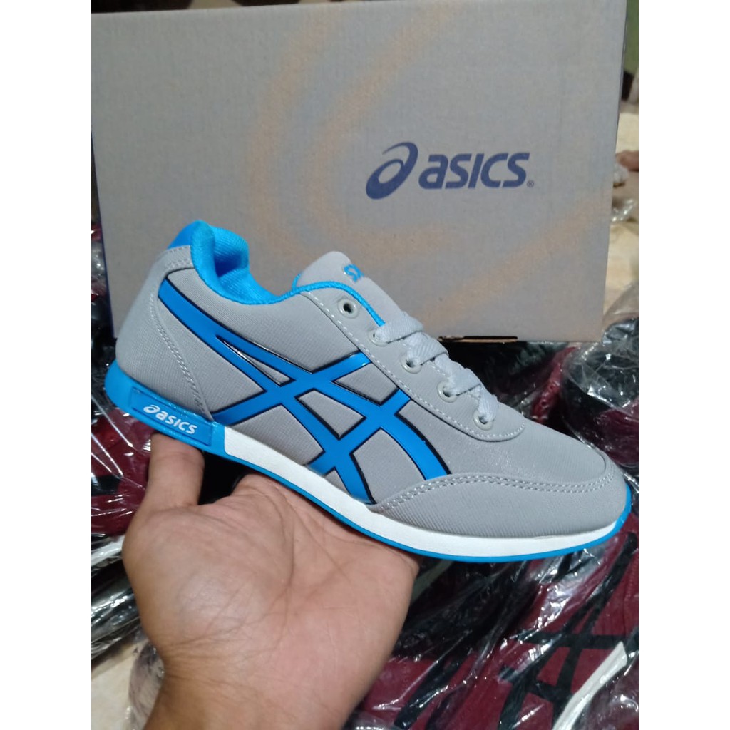 Sepatu sport asics hotsell