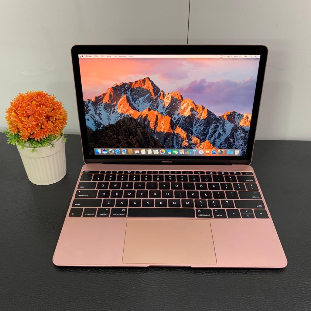 美品 Macbook Retina 12 インチ 2016 シルバー - ノートPC