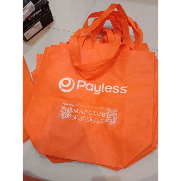 Tas payless store