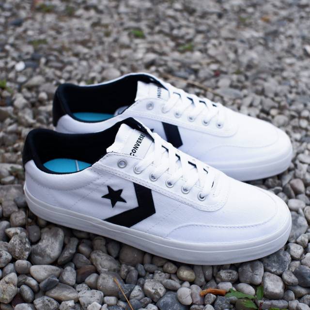 Converse store courtlandt ox