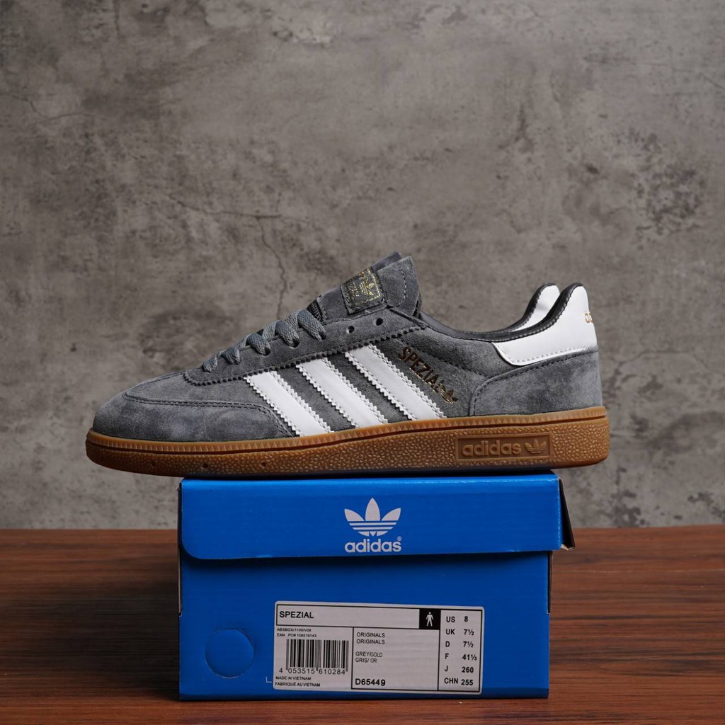 Sepatu adidas outlet spezial