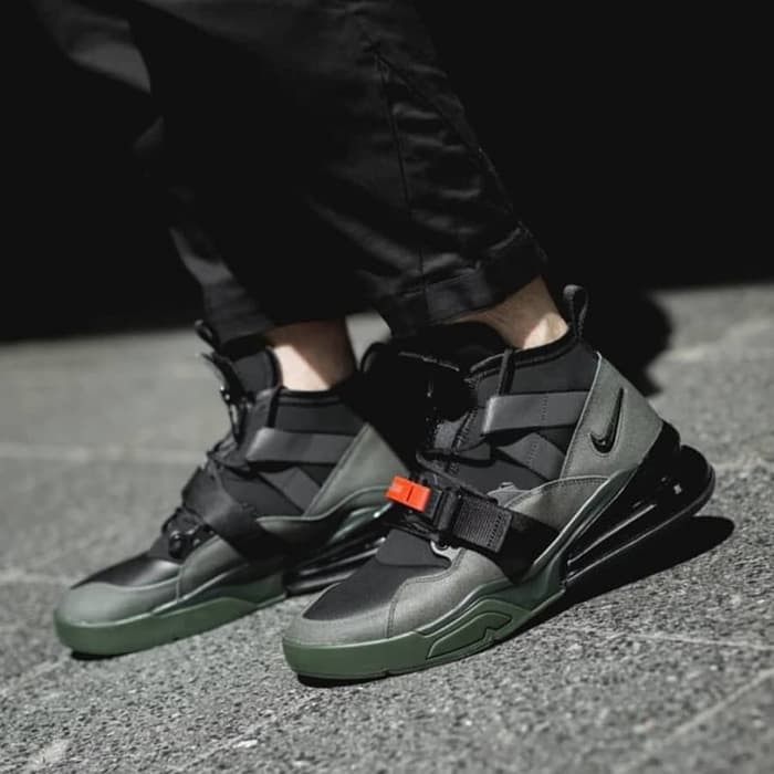 Air force 270 utility sequoia/ black-habanero red sale