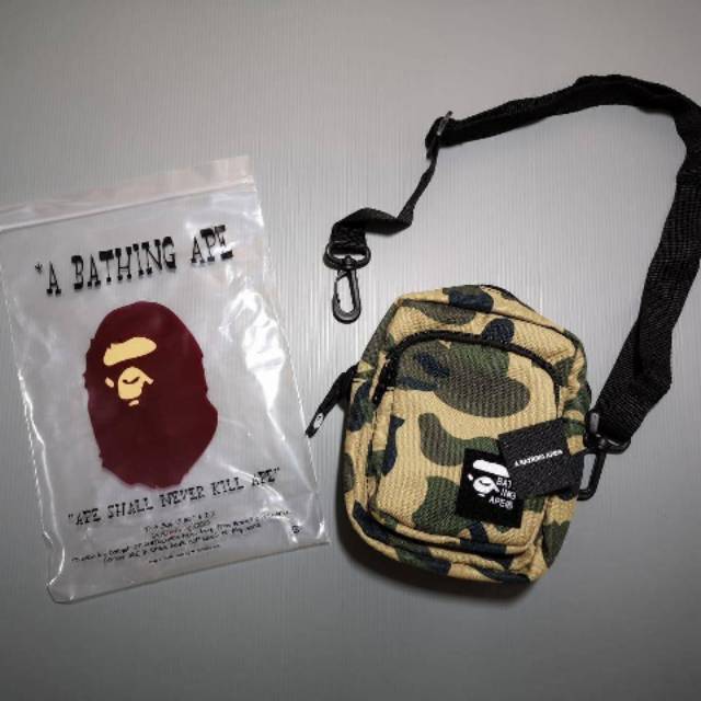 Tas bape clearance sling bag