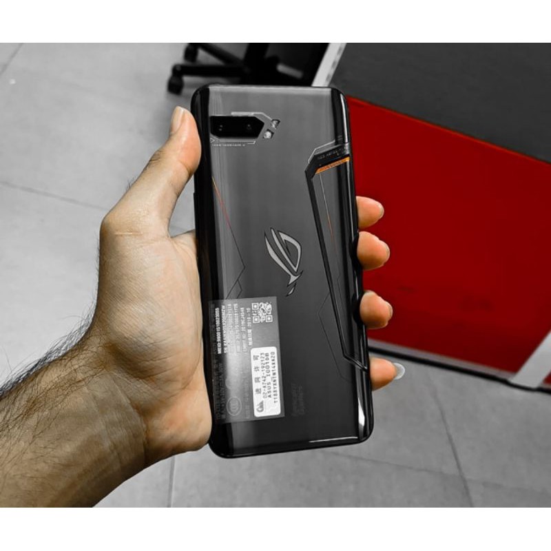 ASUS - rogphone2 テンセント版 Asus ROG Phone II Review (Tencent Edition) - YouTube