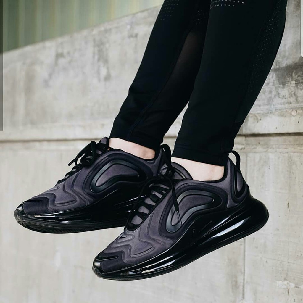 Nike air 720 hot sale triple black