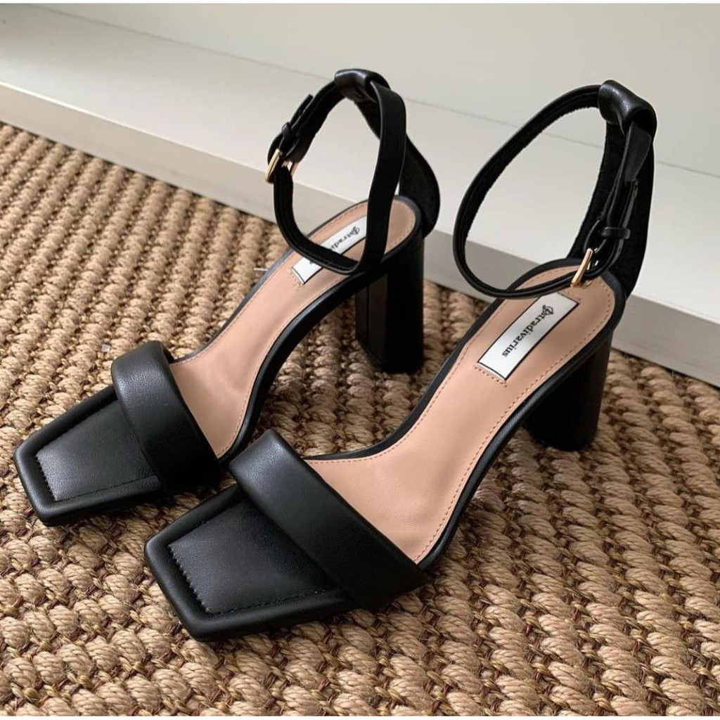 Stradivarius heels store