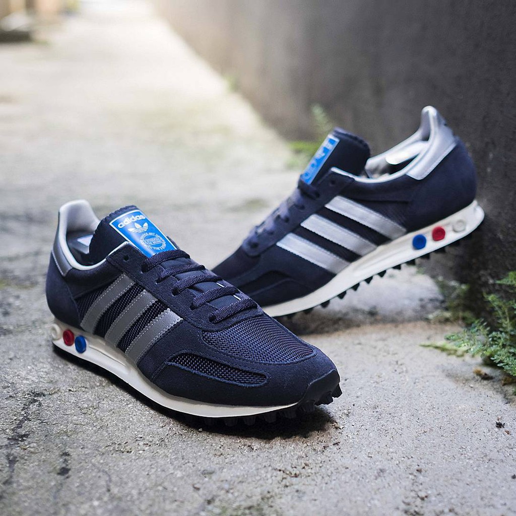 Adidas la best sale trainer navy silver