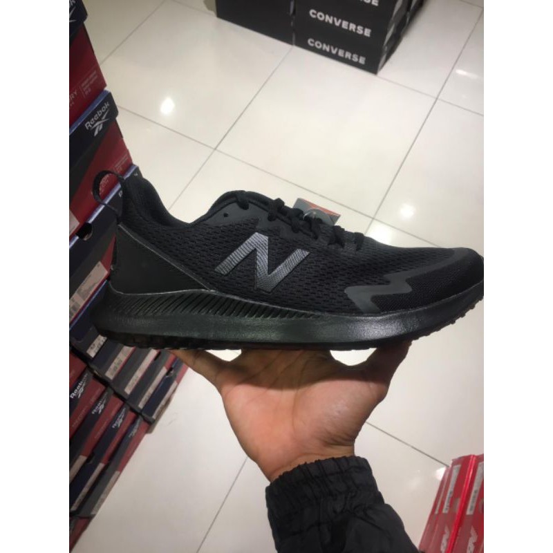 New balance best sale ryval run