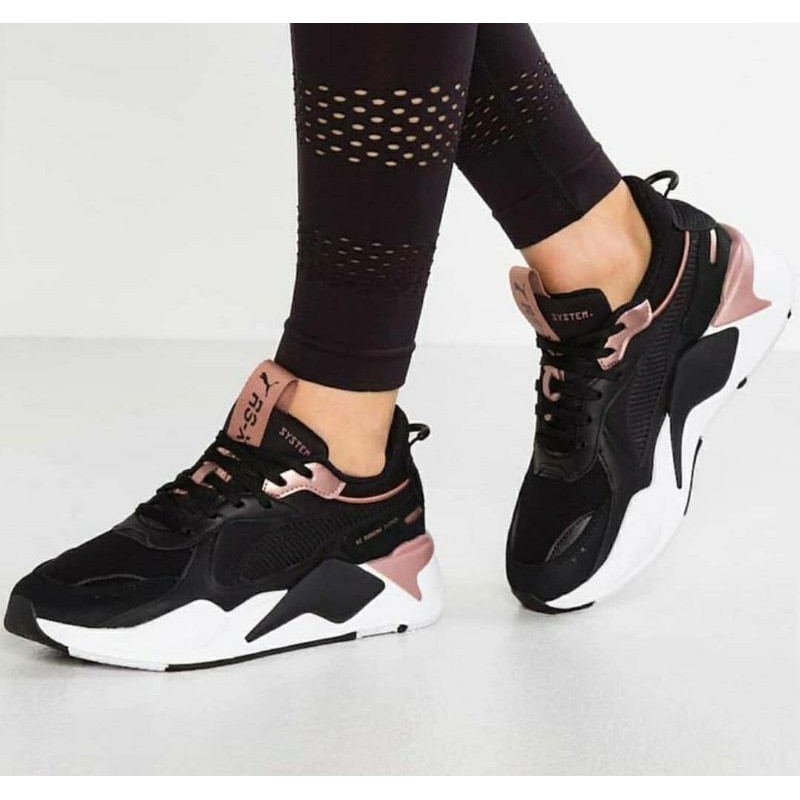 Sneakers hot sale puma wanita